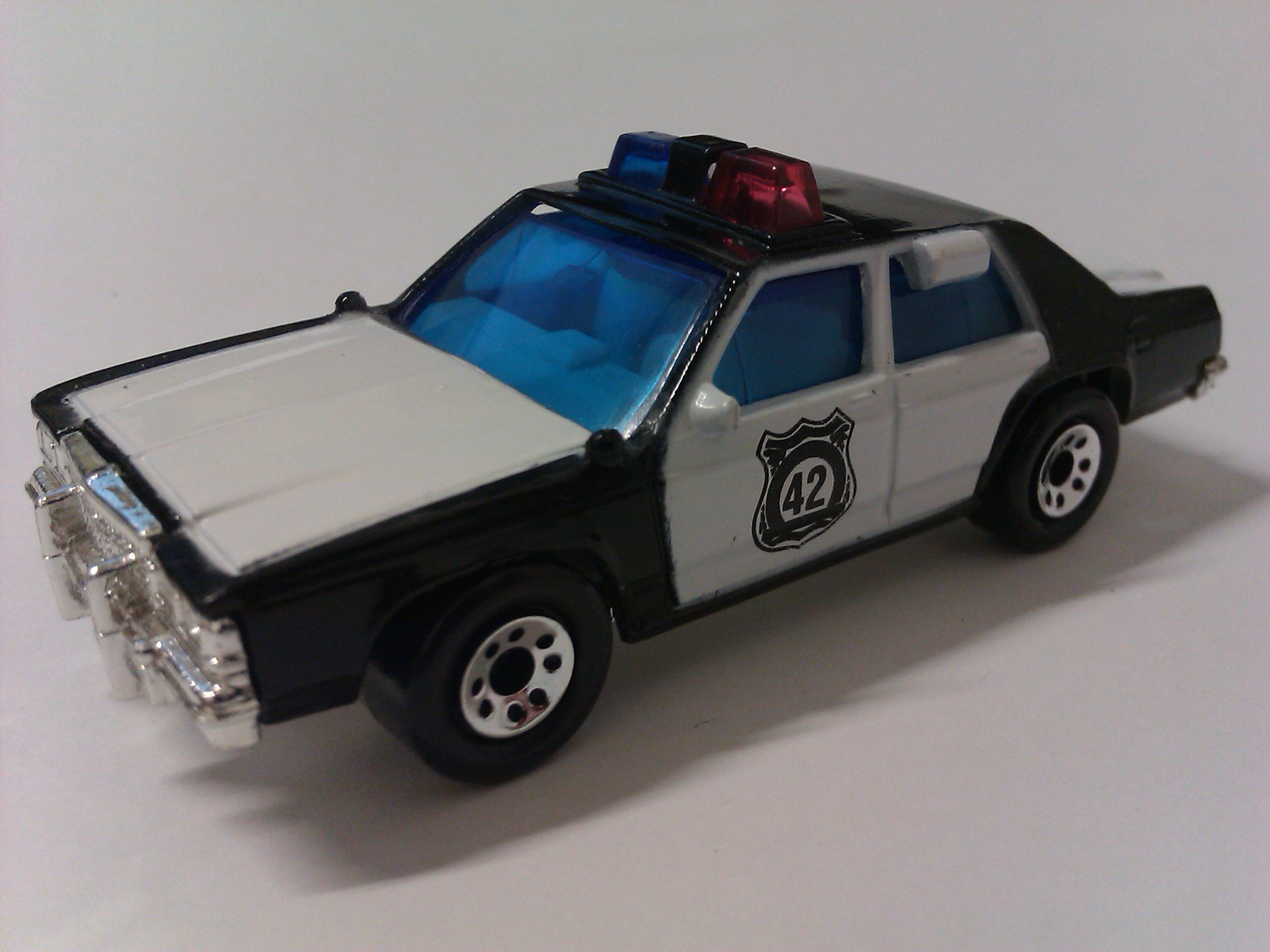 matchbox ford ltd police car