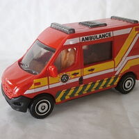 Renault Master Ambulance Matchbox Cars Wiki Fandom