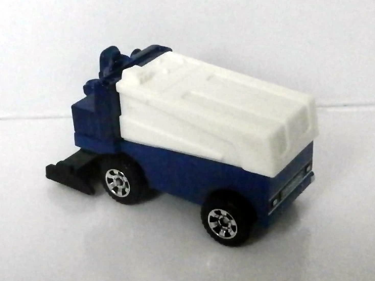 Image Zamboni Ice Resurfacing Machine 2016 1125.jpg Matchbox Cars