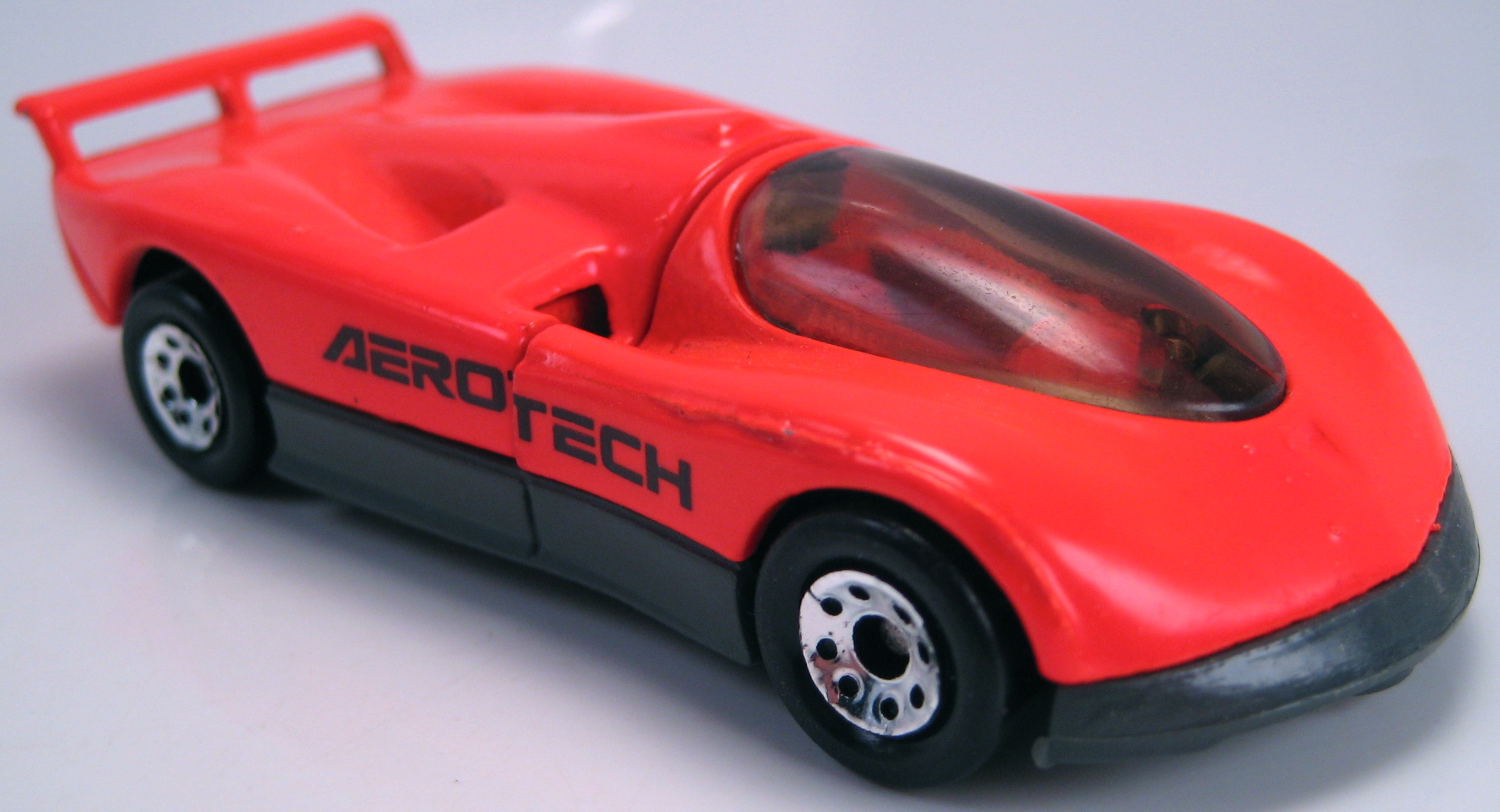 matchbox oldsmobile aerotech