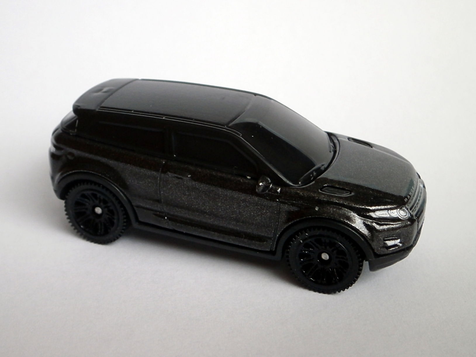 matchbox range rover evoque