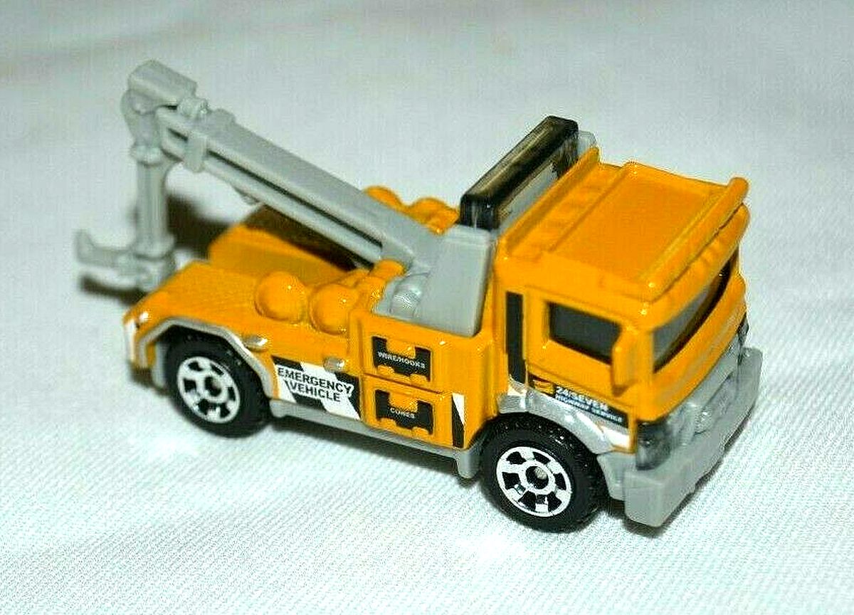 matchbox urban tow truck