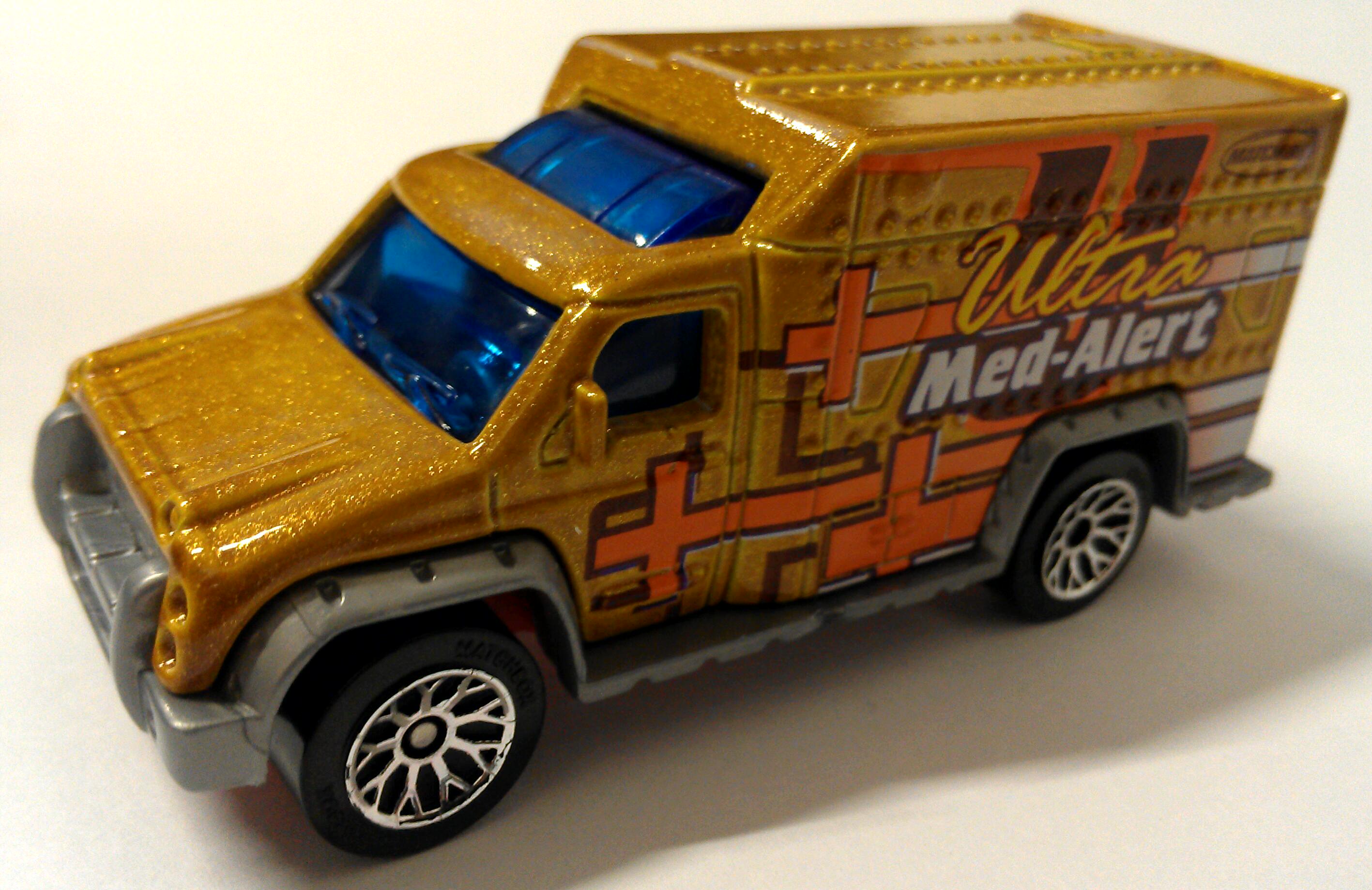 Rescue Squad # 42 USA 2001 92251 MATCHBOX Ambulance//SERIE