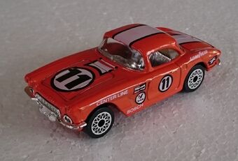 1982 matchbox 1962 corvette