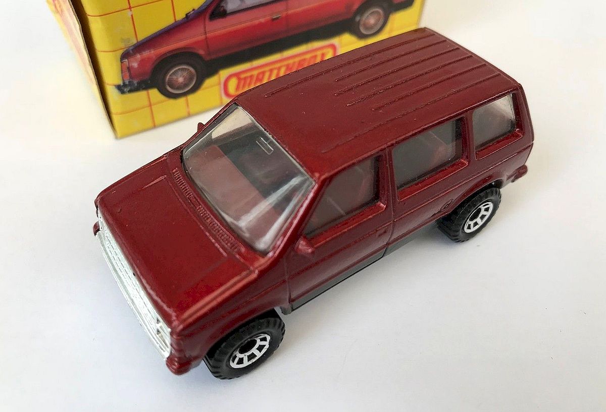 matchbox 1984 dodge caravan