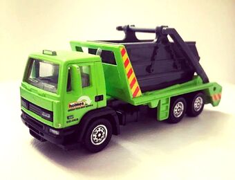 matchbox skip truck