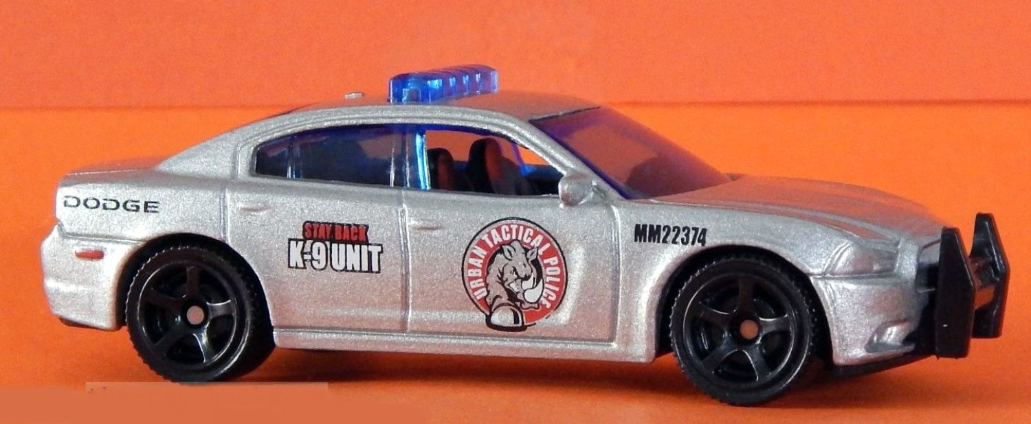 matchbox dodge charger pursuit