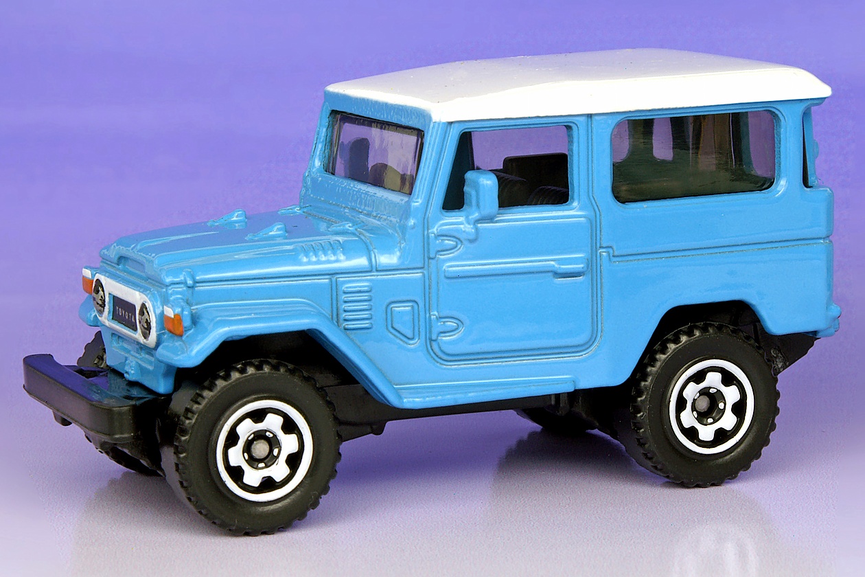 hot wheels toyota land cruiser gxl