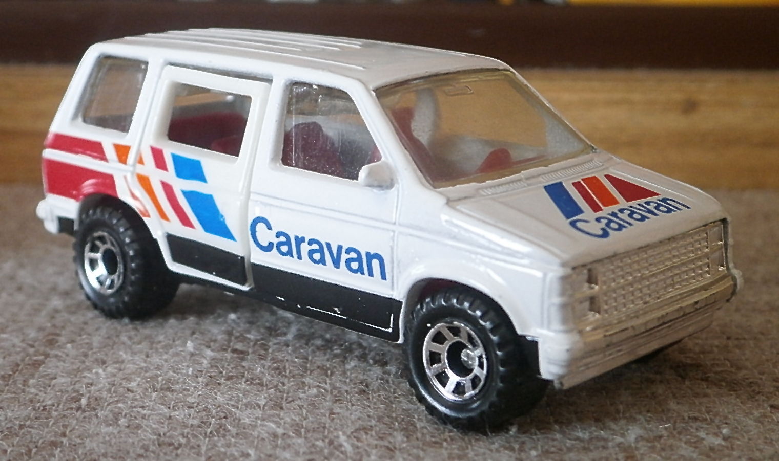 matchbox dodge caravan