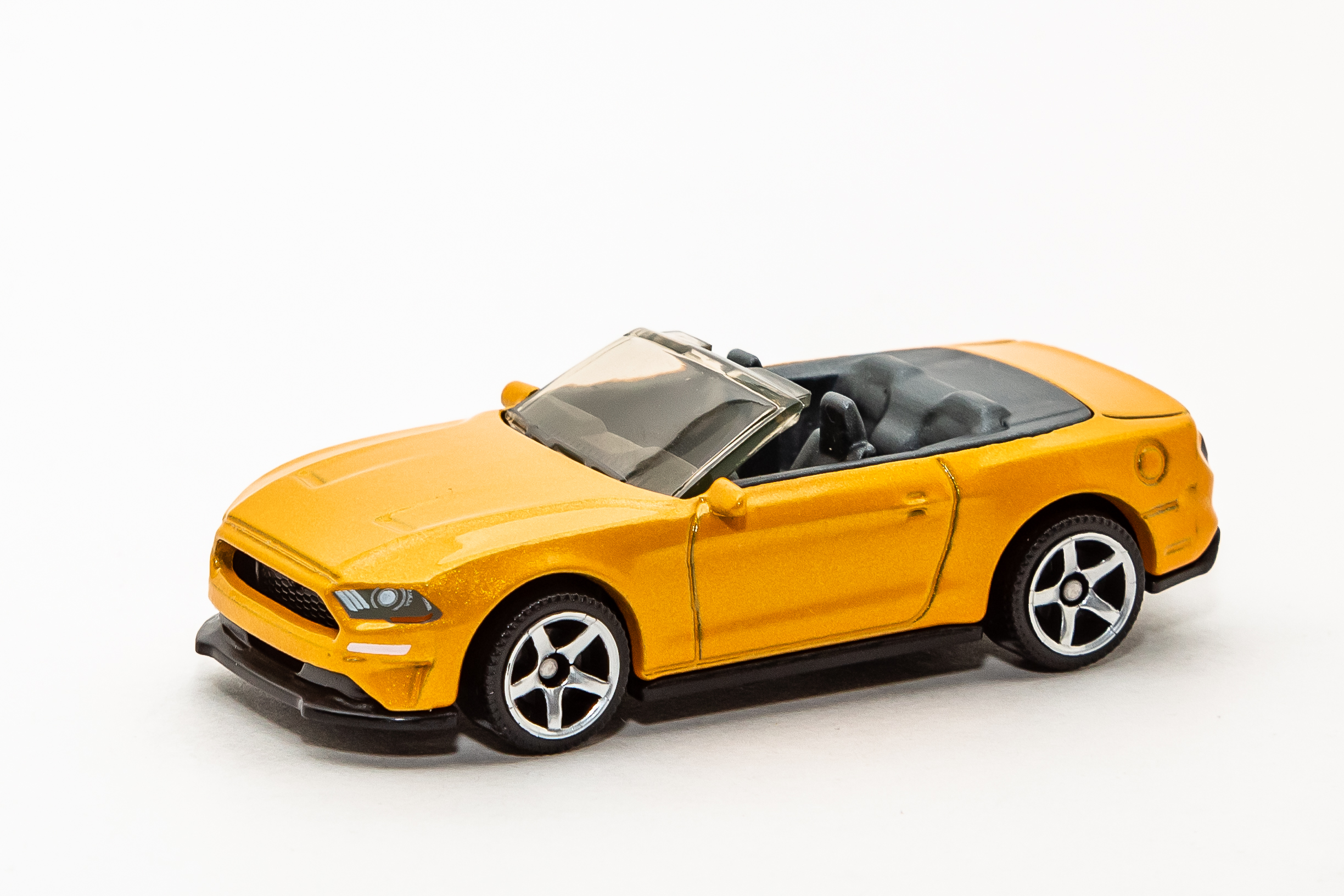 matchbox ford mustang convertible