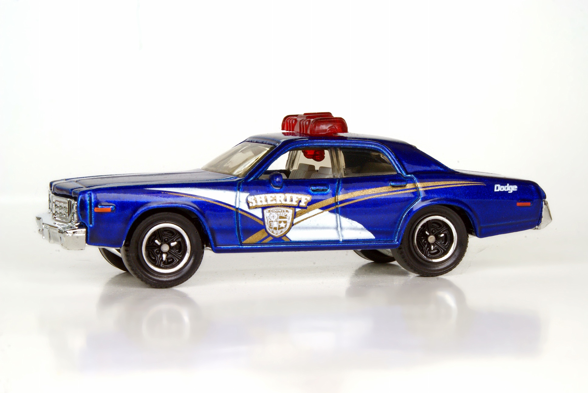 matchbox dodge monaco police car