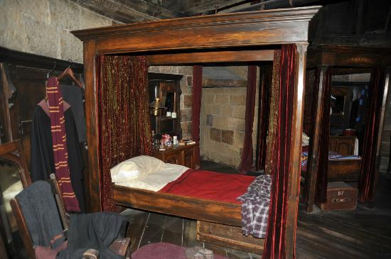 hogwarts gryffindor dorms