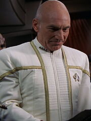 Picard in Galauniform 2375