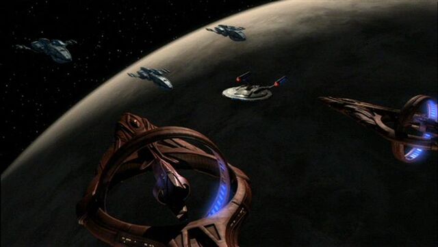 File:Andorian warship-Enterprise-Vulcan cruiser standoff.jpg