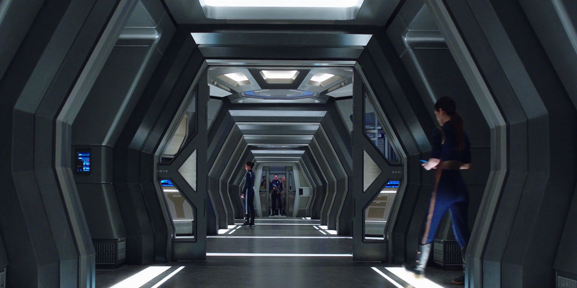 corridor from star trek