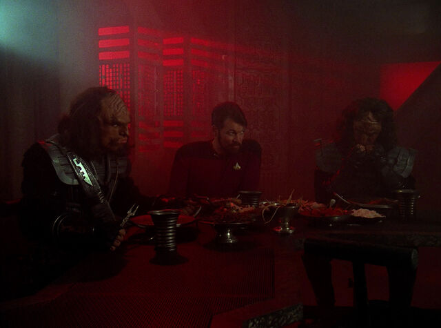 File:Riker in Klingon mess hall.jpg