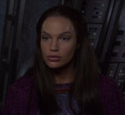 T'Pol wearing a wig