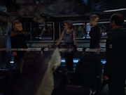 Captain Janeway setzt Toms Plan um