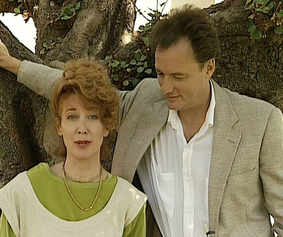 File:Marnie Mosiman and John de Lancie.jpg