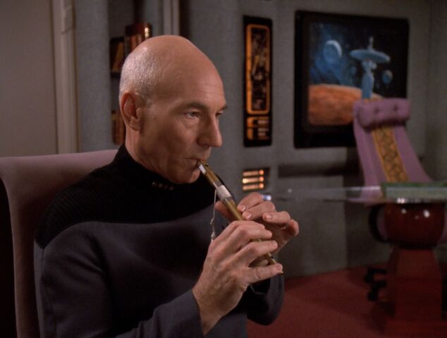 File:Picard starts his Mozart recording.jpg