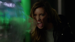 Earth Two Laurel attack Oliver