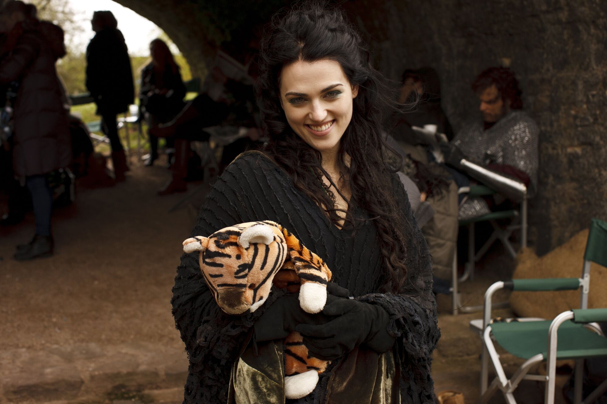 Image - Katie McGrath and Her Tiger Behind The Scenes ...