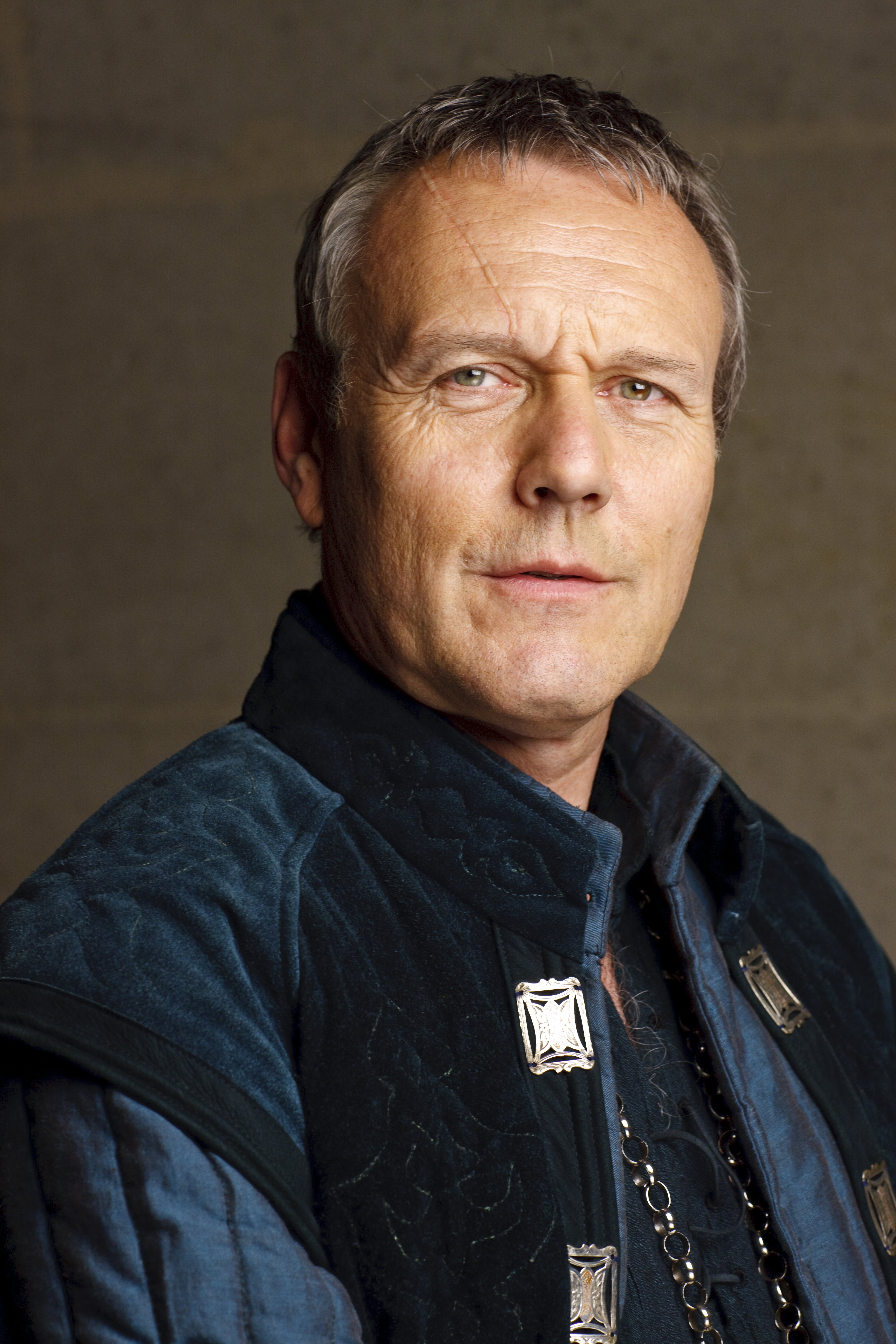 Abécédaire des personnages des séries TV - Page 10 Uther_in_2x01