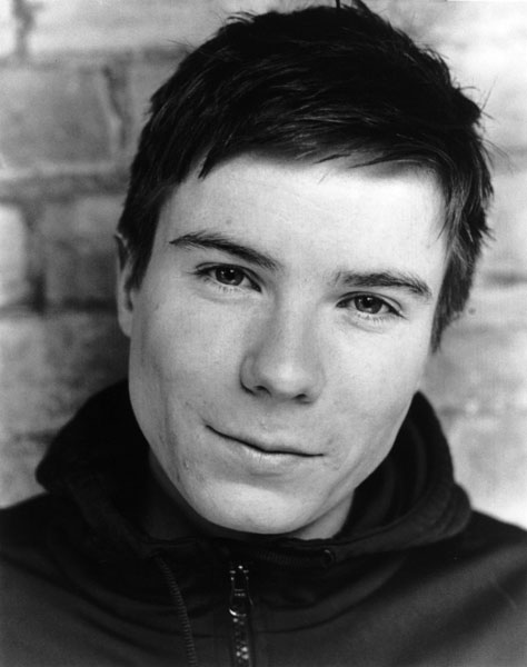 Joe Dempsie Joe Dempsie