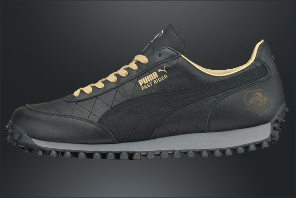 puma sneaking boots