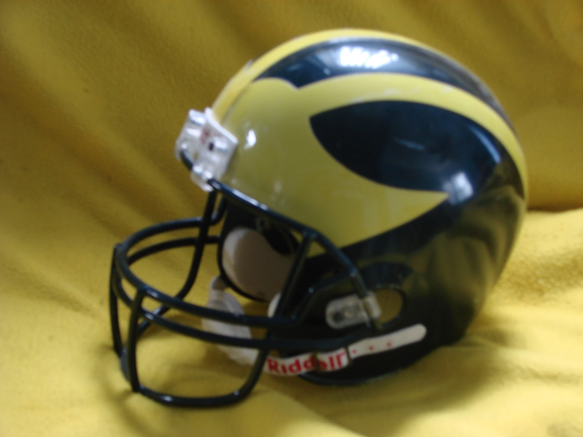Image - The Winged Helmet.jpg | Michigan Wolverines Football Wiki