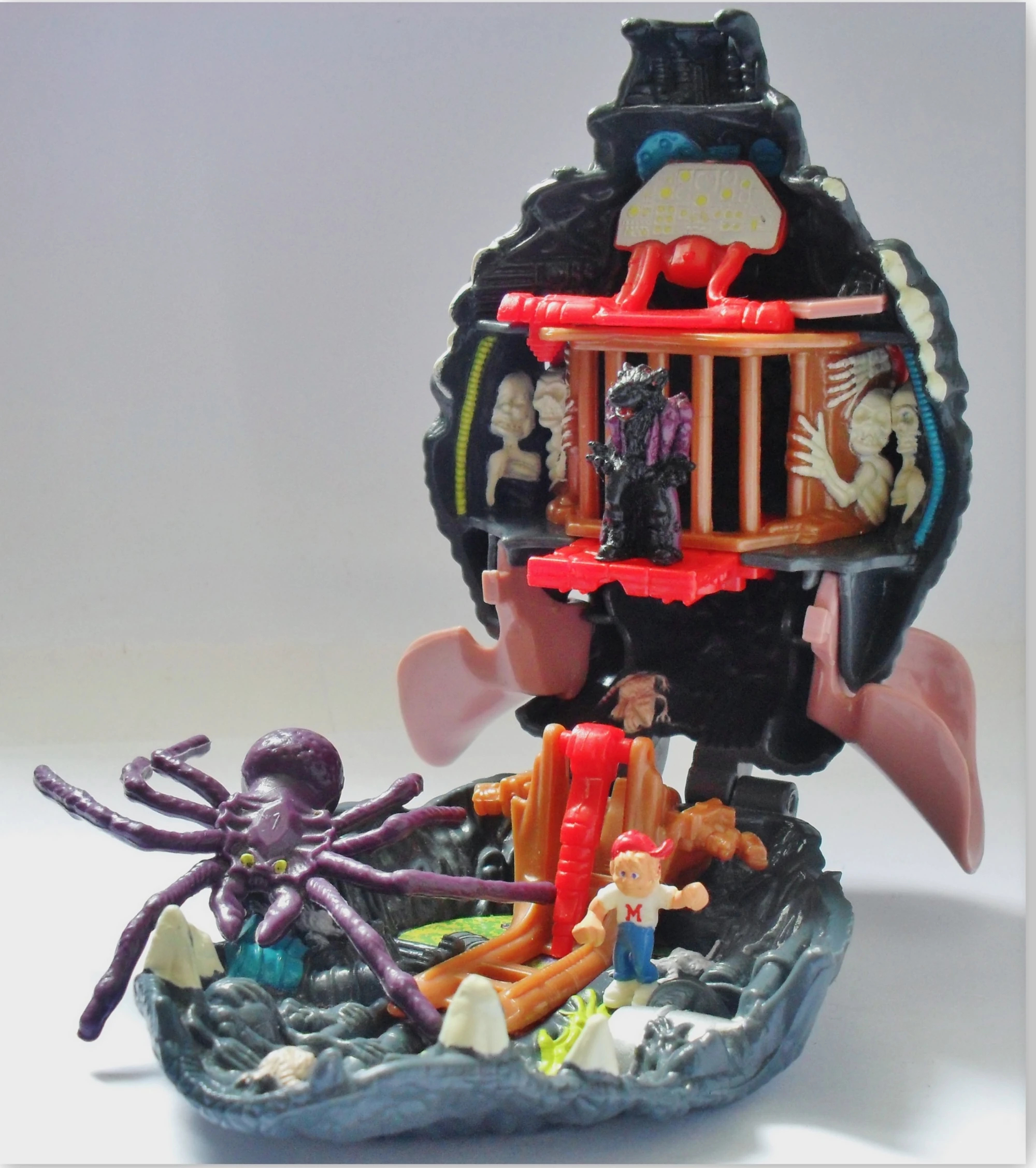 Mighty Max Traps Rattus Mighty Max Wiki Fandom