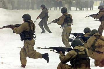 Spetsnaz training snow