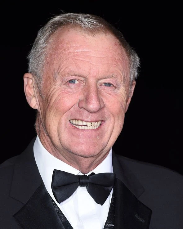 Chris Tarrant Who Wants To Be A Millionaire Wiki Fandom