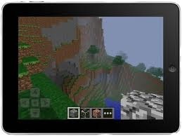 Minecraft Pocket Edition controls