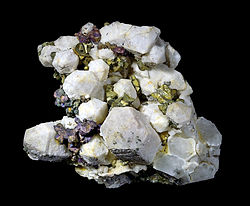 250px-Chalcopyrite angleterre