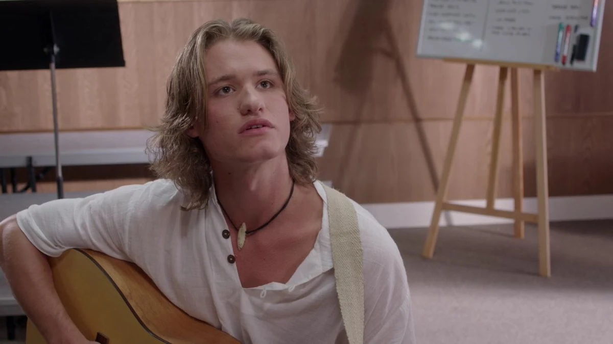 Owen Trent Miranda Sings Wiki FANDOM powered by Wikia