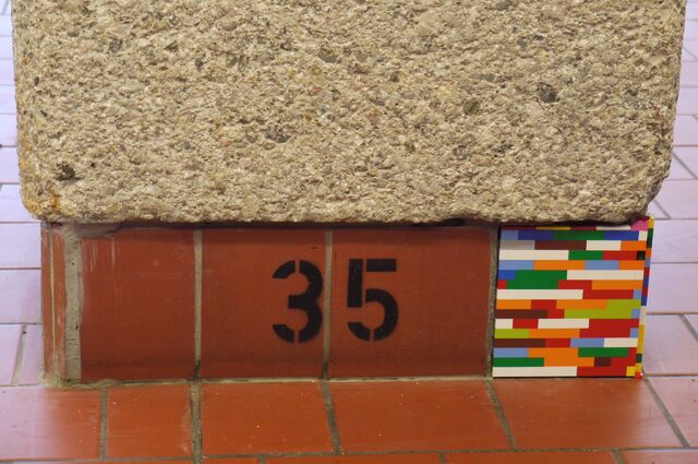 File:Lego.jpg