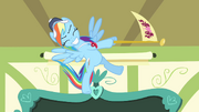 Rainbow Dash agitando uma bandeira T4E05