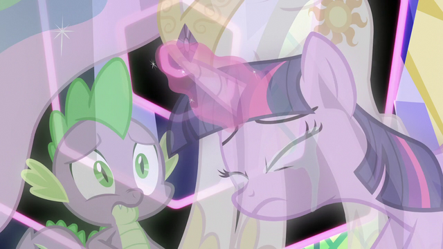 File:Twilight tearfully ends the third simulation S7E1.png