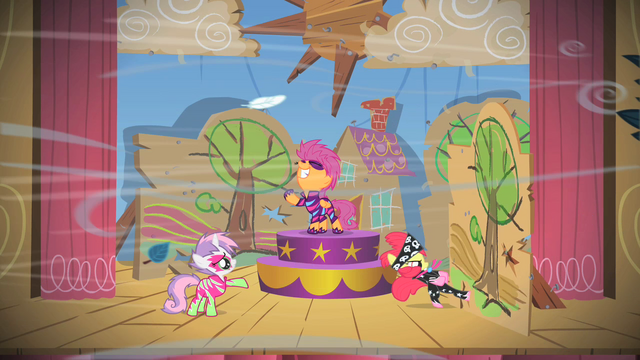 File:The Cutie Mark Crusaders Stage Show S01E18.png
