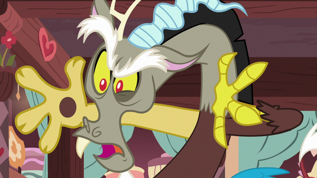 File:Discord angry "the best tea set!" S7E12.png