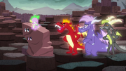 Garble se encuentra con Spike T6E5