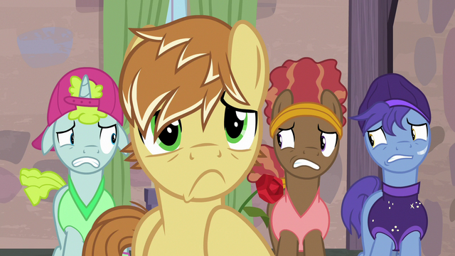 File:Feather and backup dancers ashamed of themselves S7E8.png