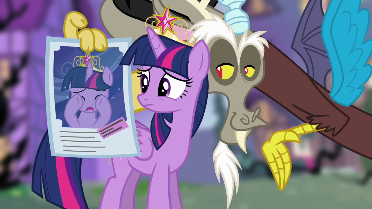 Image - Discord holding poster 2 S4E02.png  My Little 