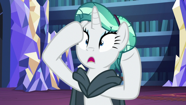 File:Rarity's crystal mane starts to crack S7E19.png