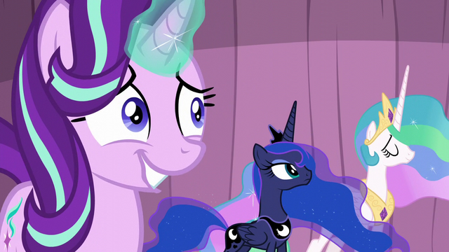 File:Starlight grinning awkwardly; Celestia nodding S6E2.png