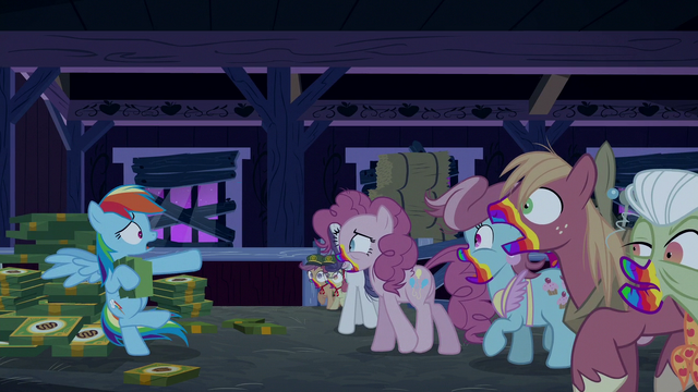 File:Zombie ponies cornering Rainbow Dash S6E15.png