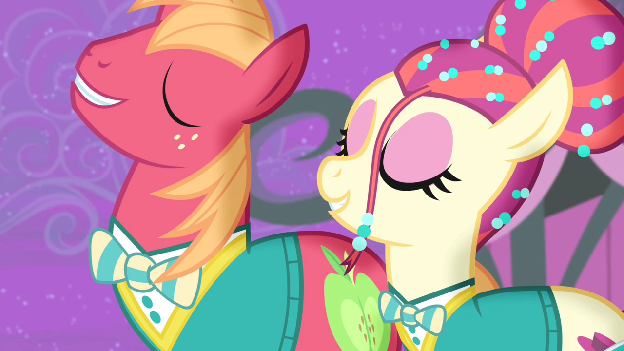 Image Torch Song singing and Big Mac pretends to sing S4E14.png My