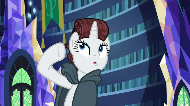 File:Rarity with a wooden mane S7E19.png