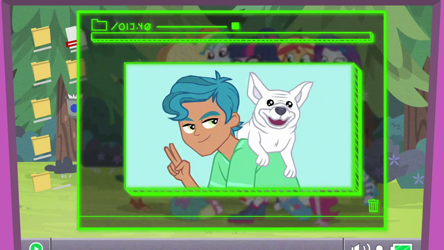 File:Picture of pet owner on Twilight's computer SS5.png